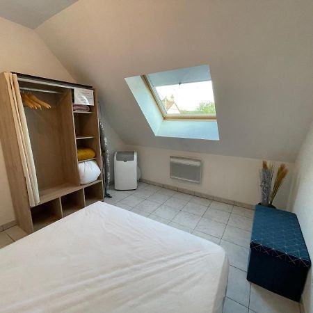 Chez Nous -Parking Gratuit Et Wifi A Vierzon Appartamento Esterno foto